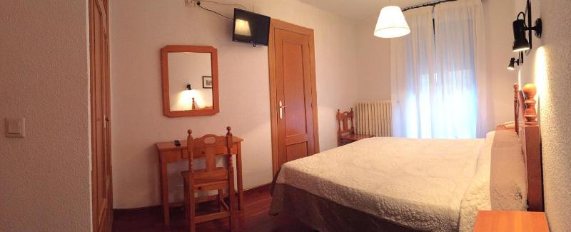 Hotel La Rambla 비에스카스 외부 사진