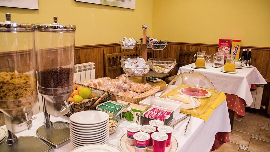 Hotel La Rambla 비에스카스 외부 사진