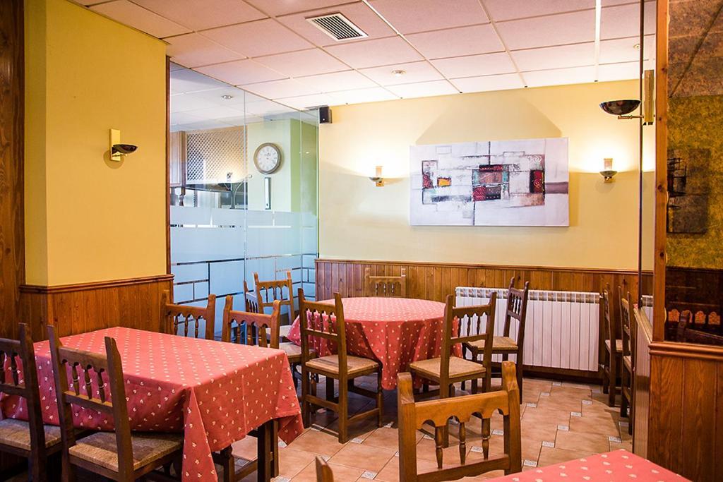 Hotel La Rambla 비에스카스 외부 사진