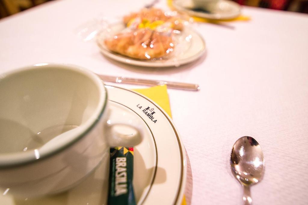 Hotel La Rambla 비에스카스 외부 사진