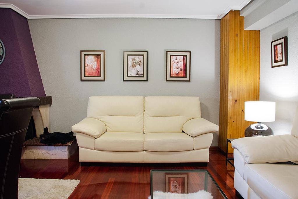 Hotel La Rambla 비에스카스 외부 사진