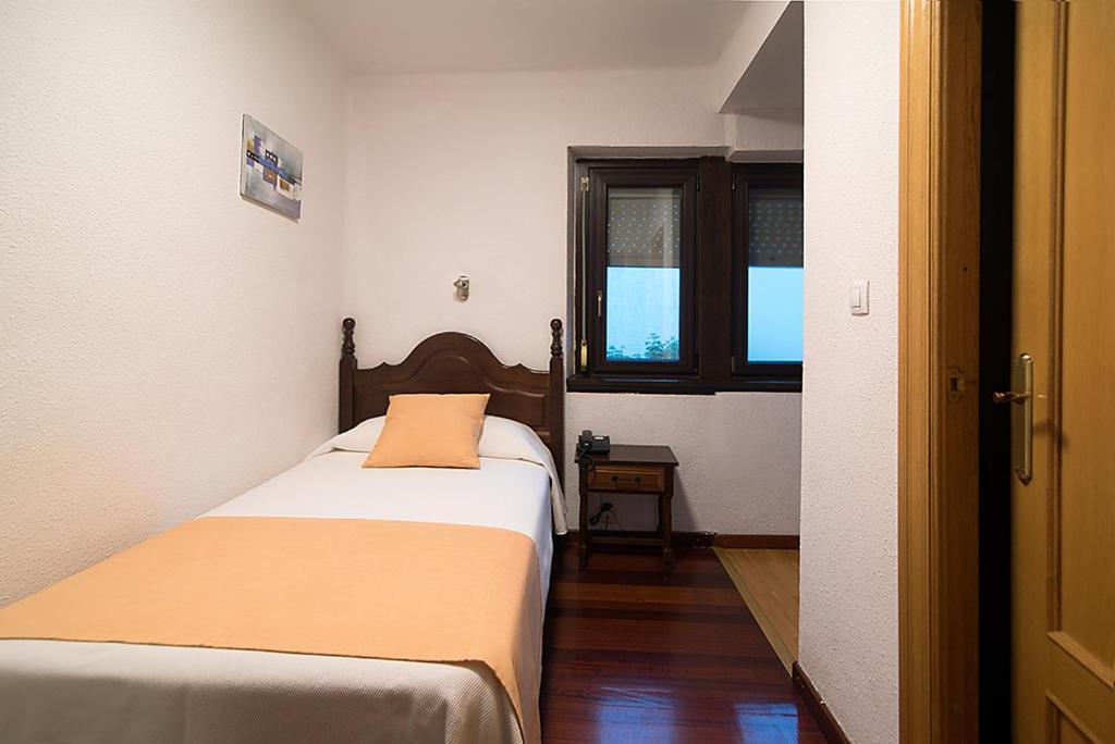 Hotel La Rambla 비에스카스 외부 사진