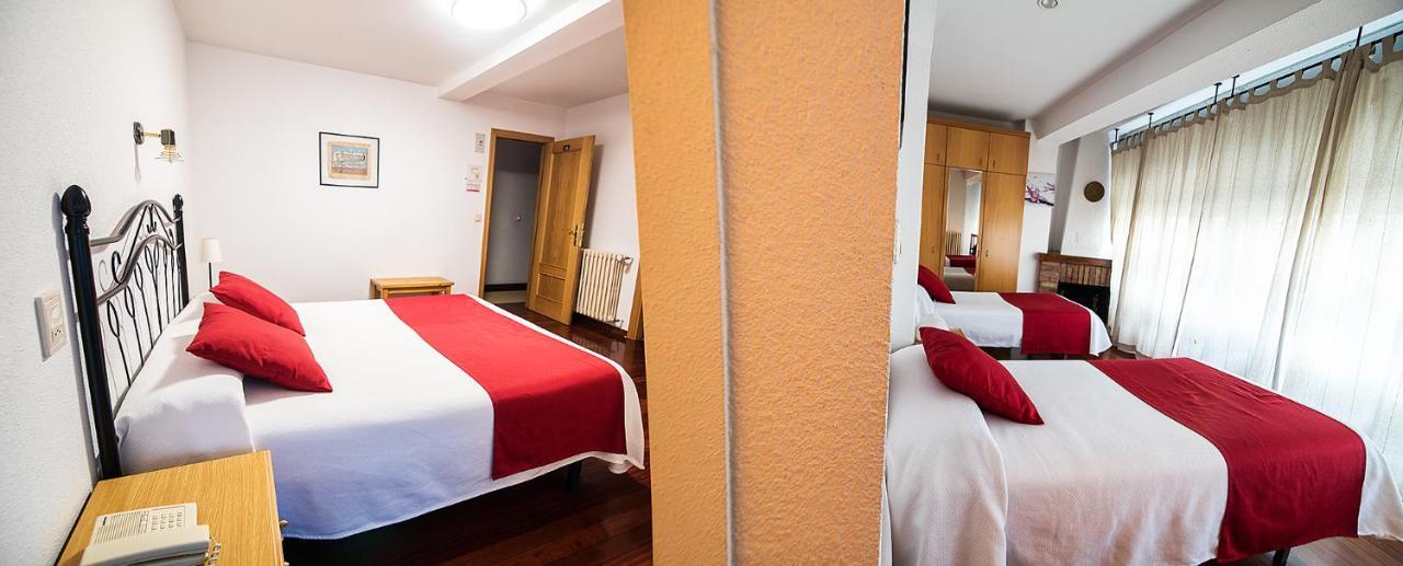 Hotel La Rambla 비에스카스 외부 사진
