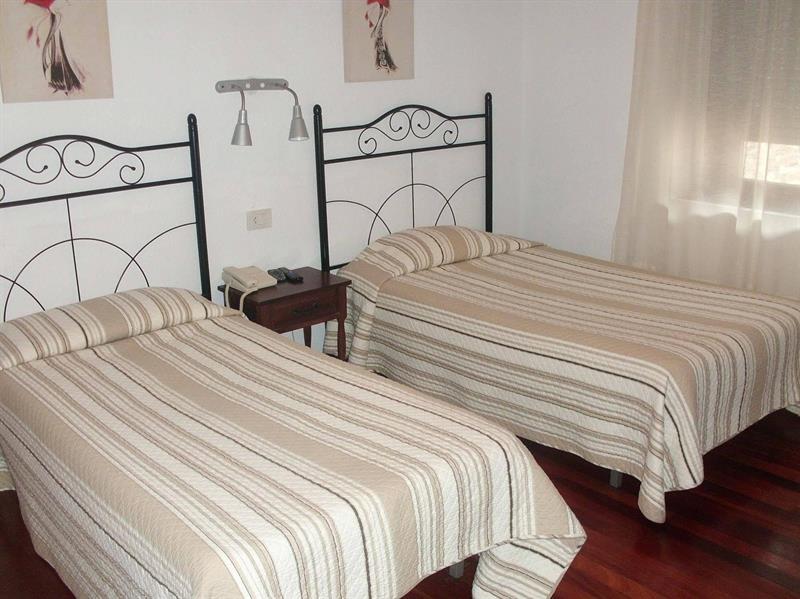 Hotel La Rambla 비에스카스 외부 사진